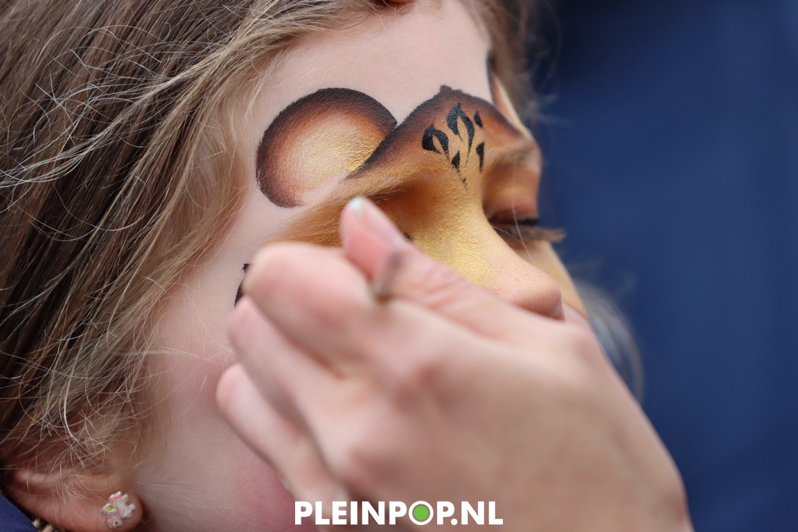 Zondag D I V.        (49)